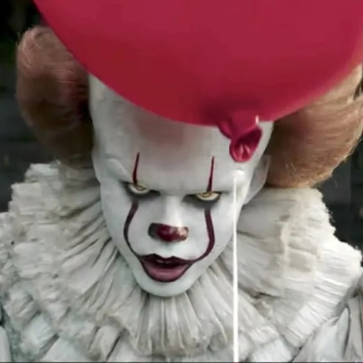 RUN FROM PENNYWISE! (SCARY OBBY)