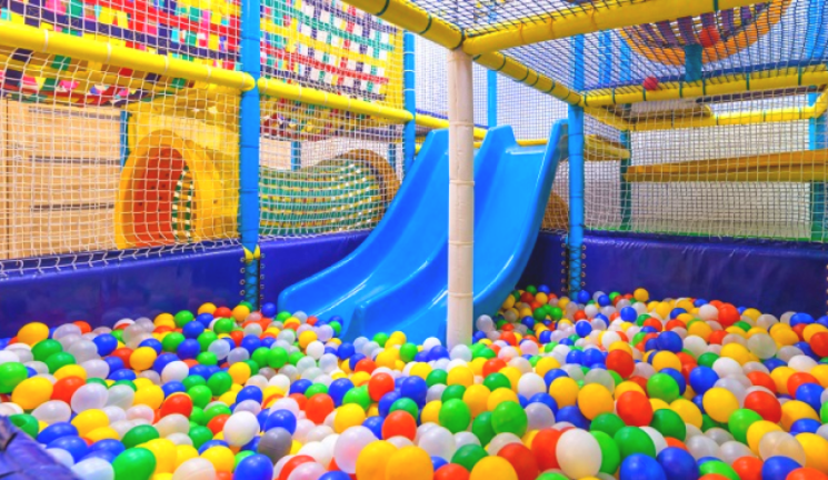 Indoor Playground play place fun playgrund waterpa screenshot