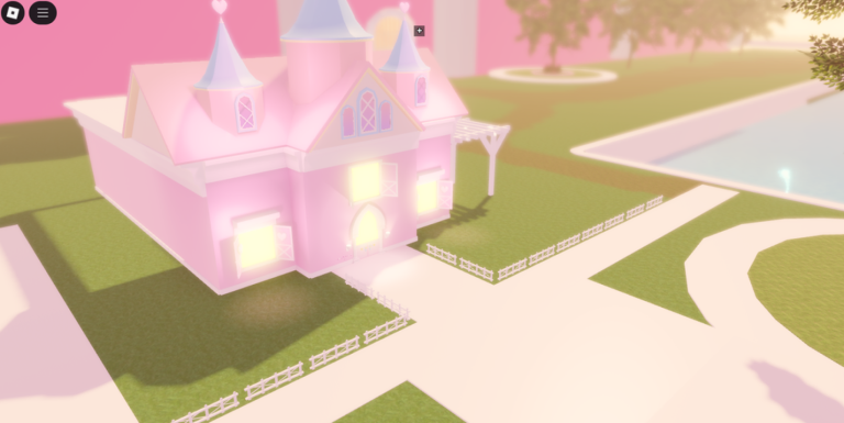 Royale🏰High 3 Legacy: The Campus screenshot