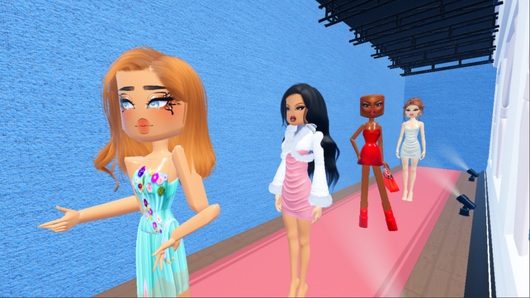 Own a Fashion Show and Prove Mom Wrong screenshot