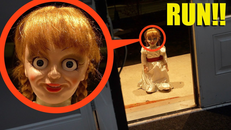 RUN FROM ANNABELLE! (SCARY OBBY) screenshot